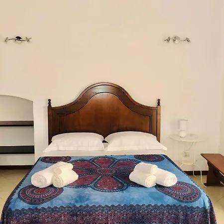 La Casa Di Miriam Сиракузы